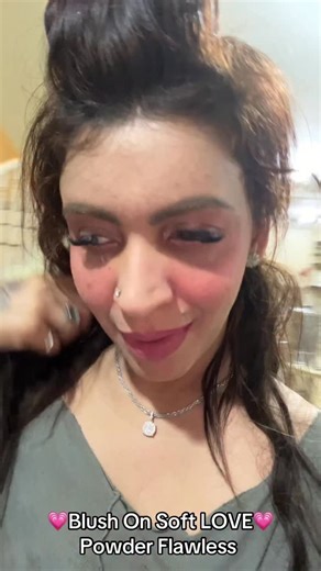 Kak Jill on Instagram: "Kak Jill 🌹"