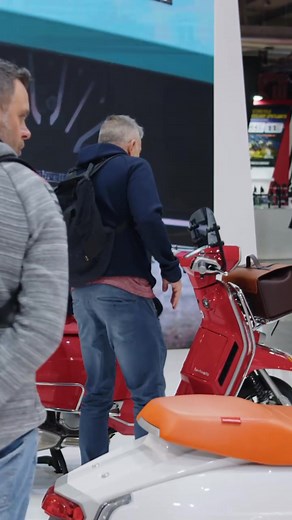 We had the incredible privilege of being at EICMA 2025 alongside Walter Scheffrahn, the owner of Lambretta Worldwide 🇮🇹✨ Witnessing him unveil the future of Lambretta — the new Electric Lambretta scooter ⚡️ — was truly historic. A perfect nod to the scooters in Lambretta's rich past and a leap into it's bright future. Get ready, South Africa — this is the next-generation Lambretta 🛵🇿🇦 @lambretta #Lambretta #LambrettaSouthAfrica #EICMA2025 #CasaLambretta #LambrettaElectric #ItalianDesign #Sc