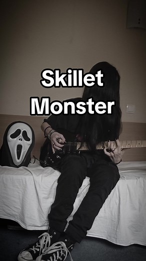 I feel like a monster☠️ #skillet #skilletmonster #skilletband #skilletmusic #monsterskillet #ifeellikeamonster #скиллет #metalhead #металист #металлист #metal #метал #металл #металлл #guitar #cover #guitarcover #гитара #кавер #кавернагитаре #гитаракавер #гітара #кавернагітарі