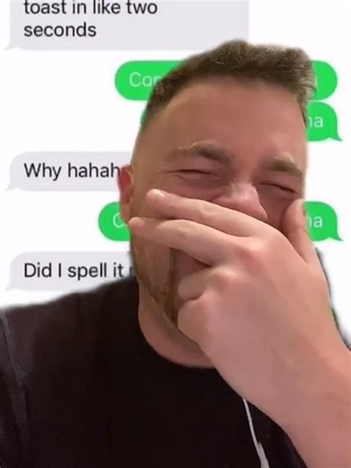 2.1K views · 24 reactions | I dunno if I’ve even explained what’s going on here but idc I’m crying  #memes #tweets #laughter #laughing #funnytiktok | Rosario Guetierrez | Facebook