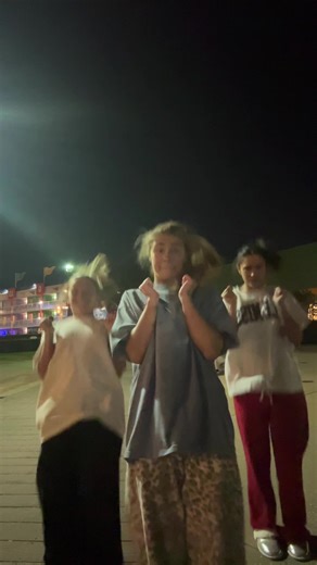 ELLA🫶🏻 (@ella..hebert)’s videos with Dumb wit it (get in dea) - Geaux Teezy