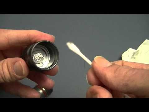 How to Lubricate An LED Flashlight Correctly