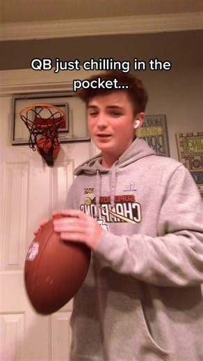 yeah lol #fyp #football #nfl #qb #aarondonald #katespadenyonthemove #CinderellaMovie