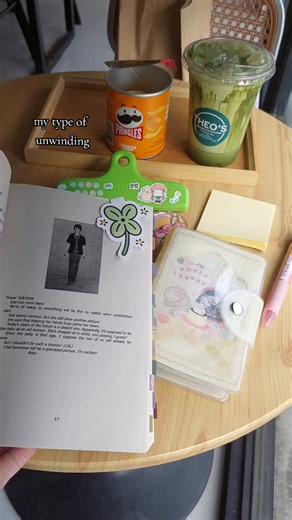 Exploring Strange Pictures by Uketsu