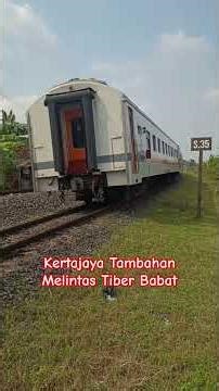 Kertajaya Tambahan Melintas Tiber Babat #trainspotting #railfansindonesia #berburukereta #shorts