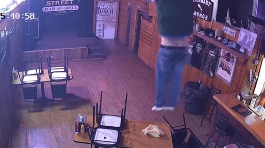 VIDEO: Thieves break into bar through ceiling, steal over $10,000 in just 15 minutes