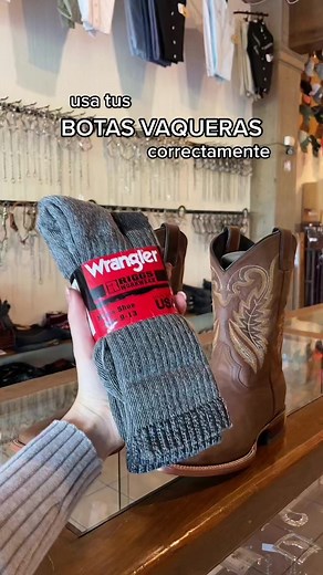 Botas Vaqueras y Calcetines: Cómo Usarlos Correctamente