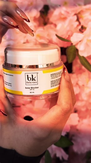 3 in 1 protects your skin from UVA/UVB rays ✨ light moisturizer ✨reduce dark spots Protect your glow like an investment 💕 #BellaKara #Asmr #rgv #relaxing #tappingasmr