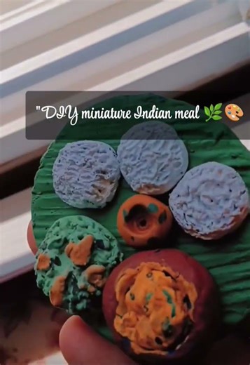 "I made a tiny food plate using clay😍" next tell me which clay art I should do 🫶🥰