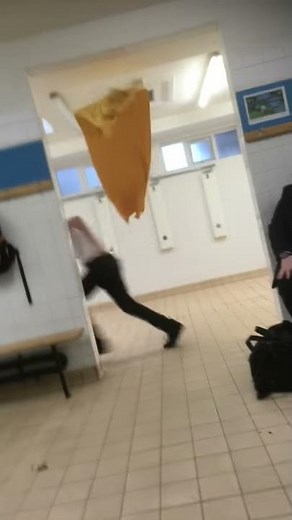 The towel challenge fail 😂