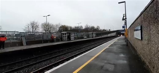 Steam Loco 171 arriving into Maynooth on Saturday last.15th Nov. With the first trial run. (Video Pamela McCoy) | Railway Preservation Society of Ireland - Dublin Operations
