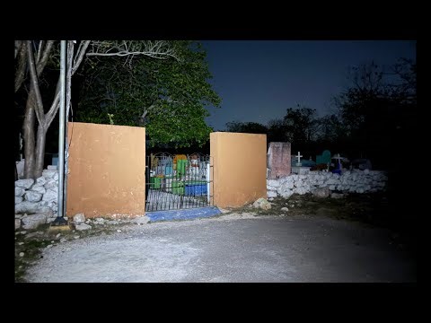 El payaso del cementerio apareció delante de nosotros