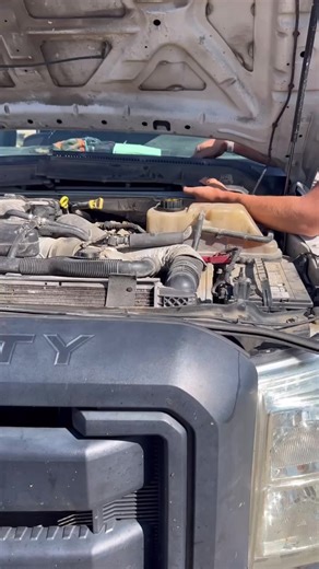 Ford F-250 front windshield replacement! We were accompanied by Latin music the whole time! #ford #f250 #trucks #construction #autoglass #autoglassreplacements #satisfying #asmr #likes #comments #follows #shares #views #fyp #explorepage #reels #tiktok #youtube | Hunters Mobile Auto Glass