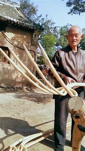 Smart Chinese Farming Tool Made From Trees | Wooden Shovel
