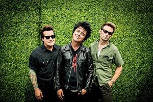 Green Day veröffentlichen neues Album „Saviors“