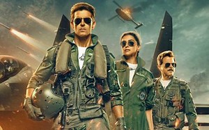 Fighter Movie Review: FIGHTER is a paisa vasool patriotic entertainer