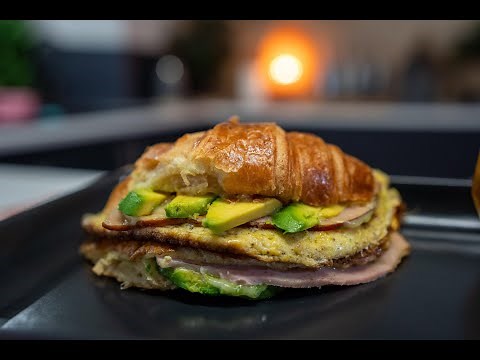 Ultimate Breakfast Croissant