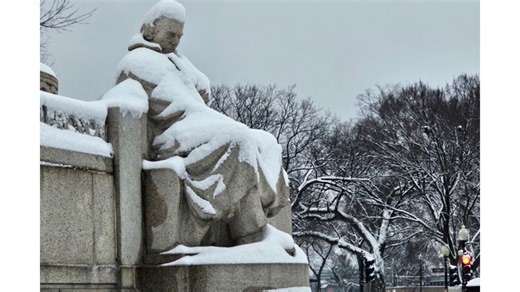 Federal government offices in DC open Wednesday