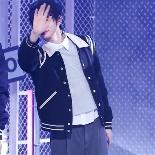 zhou anxin😸 | #anxin #alphadriveone #kpop #fyp #viral