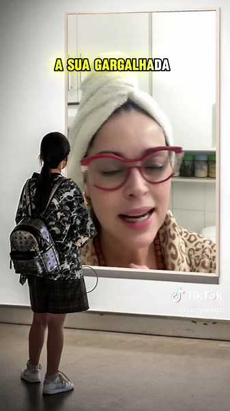 Receita de Sobrecoxa de Frango com Batatas e Brócolis