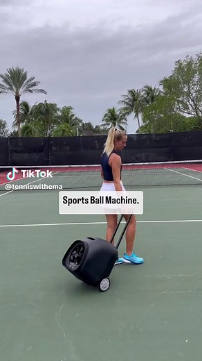 Introducing the JB Sports Ball Machine⬇️ This compact and portable device can integrate seamlessly into your training routine and assist you with each training session. It is lightweight, easily portable and delivers any kind of top spin that you need! Tennis training just got a whole lot more accessible! 😊🎾 #ballmachine #tennis #tennislove #tennisplayer #tennislife #tennispractice #tennistraining #tennisdrills #tennisexercises #tenniswithema