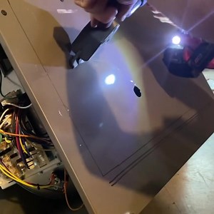 “Using the Malco Products TurboShear® makes life easy 👌” -@completecomforthvac Creating tools that make trade professionals lives easier is what we’re all about 😎 Happy #TurboShearTuesday! | Malco Tools, Inc.