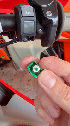 Rieju MR300I starter button maintenance after 50 hours of use