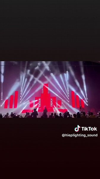 Bài trình diễn timcode được trình diễn với bàn điều khiển Grand MA2 #Hiệp_lighting #Lightingshow #To_chuc_su_kien #Grandma