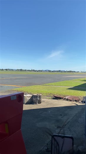 #planespotting Fokker 100 take off