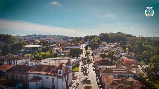 6.4K views · 164 reactions | Parabéns, Santa Bárbara, pelos seus 321 anos.  Cidade que carrega história nas ruas, memória nos casarões e afeto no jeito acolhedor de seu povo. Terra de Affonso Penna e de tantas vidas que ajudaram a moldar este lugar único. Que cada aniversário renove o orgulho de pertencer a essa cidade que respira tradição e abraça quem chega. ✨ | Prefeitura de Santa Bárbara | Facebook