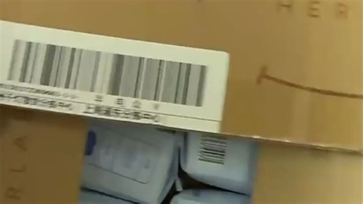 这款产品表面干爽不渗漏，透气舒适，适合日常使用，尤其夜间安心入睡更贴心。