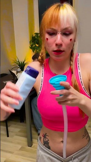 🤣 Powder + Fart = Epic Prank Chaos! #prank #funny #comedy