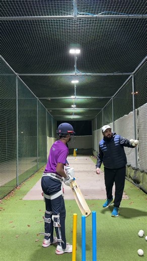 Using your feet against spin. Wait til the last one! 🔥 #cricketbatting #grassrootscricket #cricket