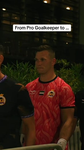 Pro Goalkeeper Insights: Tips and Advice for Soccer Players