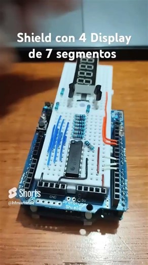 Prototype Shield Arduino Uno 4 displays de 7 segmentos #shorts otro avance