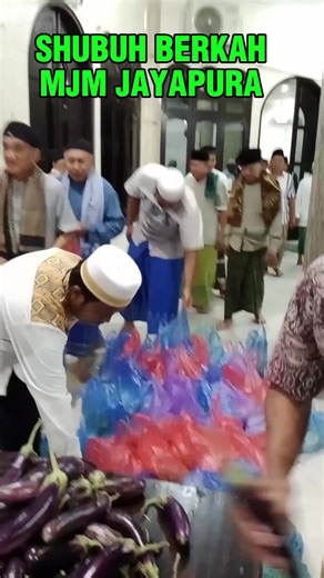 Shubuh berkah MJM Jayapura edisi 4 Januari 2026. terimakasih untuk semua donatur maupun jama'ah yang selalu mendukung kegiatan ini. Jazakumullah khairan katsiiraa🤲 #shubuhberkah #sayurbahagia #masjidbahagia #masjidpemberdaya #mjmjayapura @pribadi wahyu