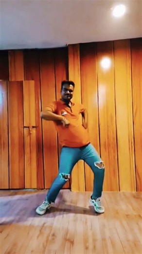 Dada Chalte to mass #youtubedance #dance #shortvideo #song #youtube #shortsviral #indiandance