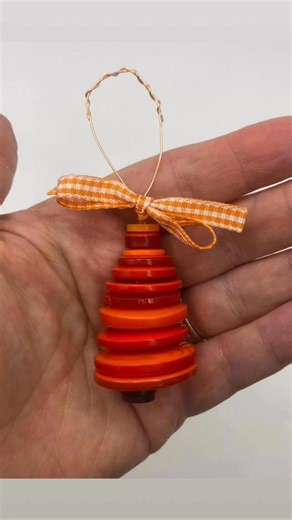 Please support my small business for your Christmas needs. Christmas tree button ornaments. $8 each. | Kelly’s Creations - Art from the heart