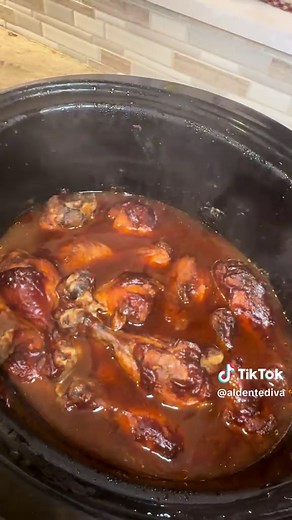 Easy Crockpot BBQ Chicken Legs Recipe