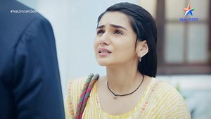 Vidhi ki mangni tudwaane ke baad kar diya Dev ne Vidhi ka transfer. Kya chal raha hai uske dimaag mein? Jaanne ke liye dekhiye #NaUmraKiSeemaHo, 21 October, raat 8 baje, sirf #StarBharat par. Hamein Instagram, Facebook aur YouTube par follow kariye aur judde rahiye apne manpasand kirdaaron ke saath. #DilDekeDekhoZara | STAR Bharat