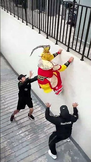 Sun Wukong Parkour Flying Walls #parkour #skate #still