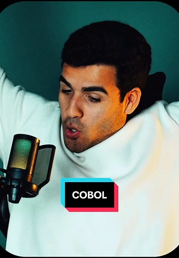 Minha Opinião sobre a Linguagem de Programação COBOL