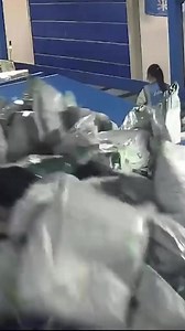 Check out how fast #parcels are sorted by #China's express delivery service! China's Singles' Day #shopping festival usually kicks off in late October and draws to an end on November 11. Billions of parcels are delivered by the country's postal service and express firms. | Xi's Moments