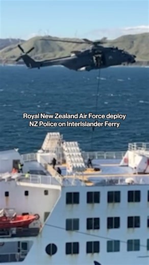 Ferry Fast Ropes | Royal New Zealand Air Force