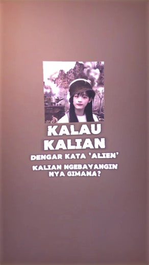 PENJELASAN 👇kemungkinan besar alien asli memang tidak akan mirip manusia. Ini penjelasan ilmiahnya: ⸻ 1️⃣ Evolusi itu tergantung lingkungan Di Bumi saja, makhluk hidup bentuknya beda-beda banget karena lingkungannya beda. Contoh: \t•\tIkan punya sirip karena hidup di air \t•\tBurung punya sayap karena hidup di udara \t•\tUnta punya punuk karena hidup di gurun Semua itu hasil evolusi selama jutaan tahun (seperti yang dijelaskan dalam teori evolusi oleh Charles Darwin). Kalau alien hidup di: \t•\