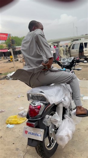 HAOJUE ESCORT 125 Motorcycle Ride in Kano