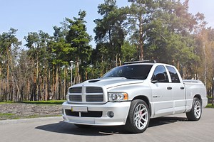 Best Mods for Your Dodge Ram SRT-10 Viper Truck