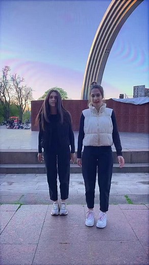 Twin Sisters Carolina and Angelina Nude Photo Recommendations