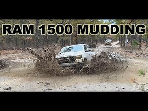 Dodge Ram 1500 Mudding Off Roading Extreme 4x4