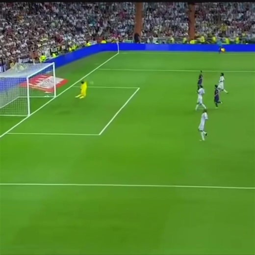 David Villa: Mastering Soccer Skills and Highlights
